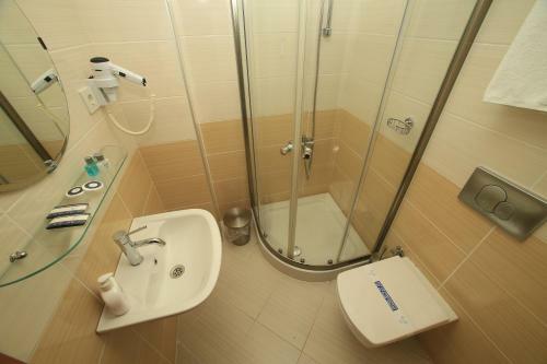 Bed & Breakfast Lonca Butik Hotel