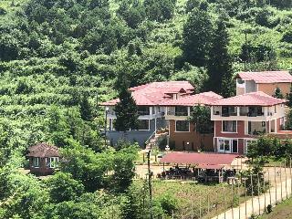Hotel Zarha Mountain Resort