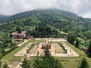Hotel Zarha Mountain Resort