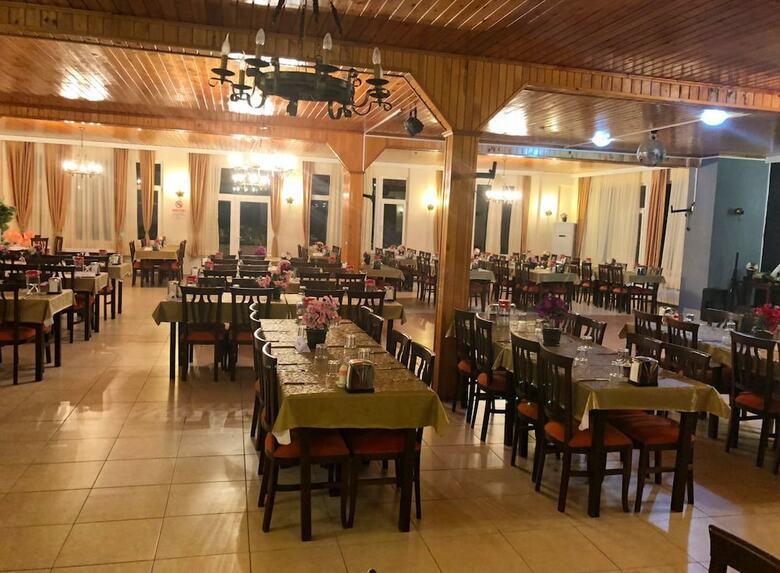 Hotel Zarha Mountain Resort