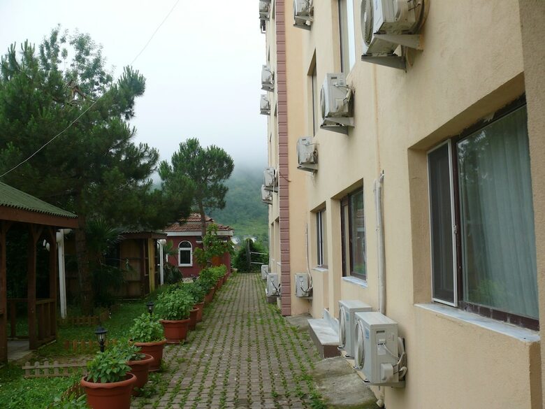 Hotel Zarha Mountain Resort