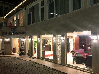 Hotel Zarha Mountain Resort