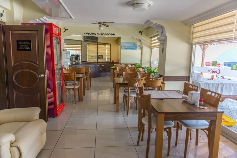 Hostal Amasra Ceylin Bed & Breakfast