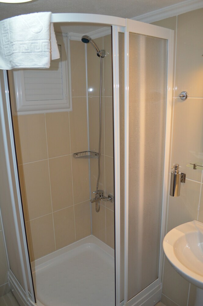 Hostal Amasra Ceylin Bed & Breakfast