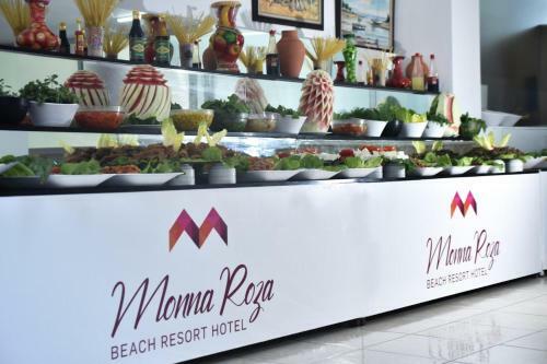 Monna Roza Beach Hotel