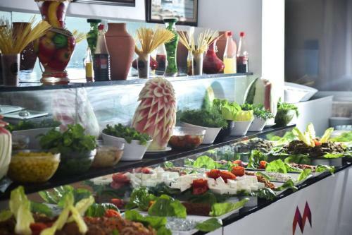 Monna Roza Beach Hotel