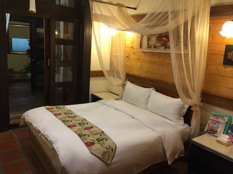 Bed & Breakfast New Life Hot Spring Resort