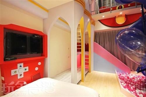 Fun Holiday Family Hostel