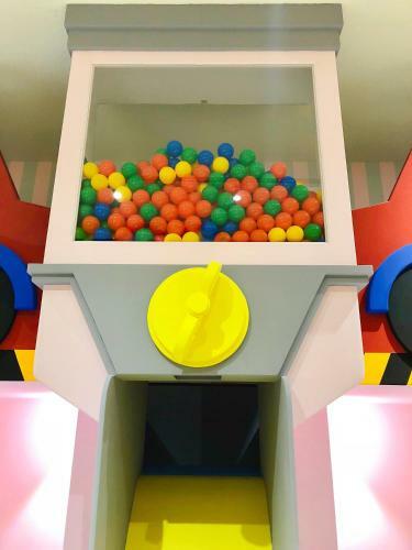 Fun Holiday Family Hostel
