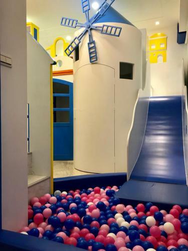 Fun Holiday Family Hostel