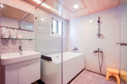 Jiu Tien Do Homestay