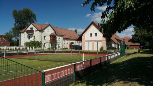 Hostal Penzion Nad Oborou