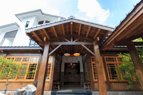 Po Li Xiadu Holiday Club