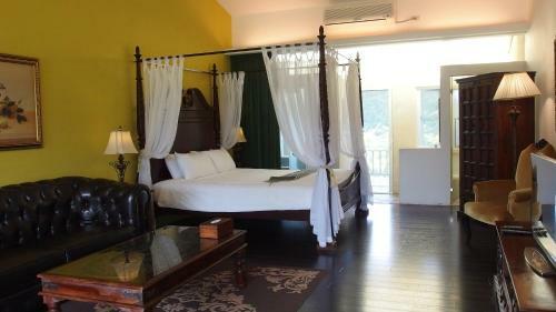 Bed & Breakfast Juhu Farmstay