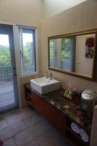 Bed & Breakfast Juhu Farmstay