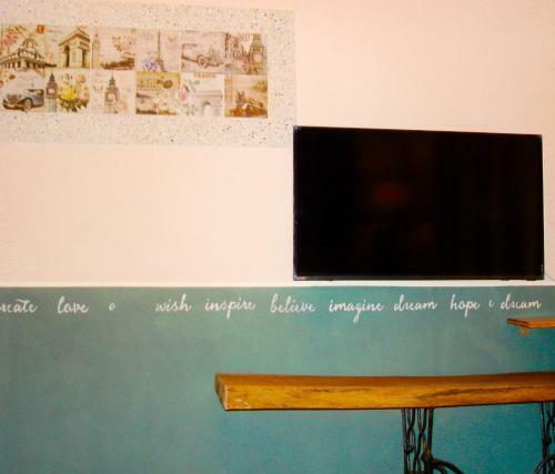 Home & Teak Homestay