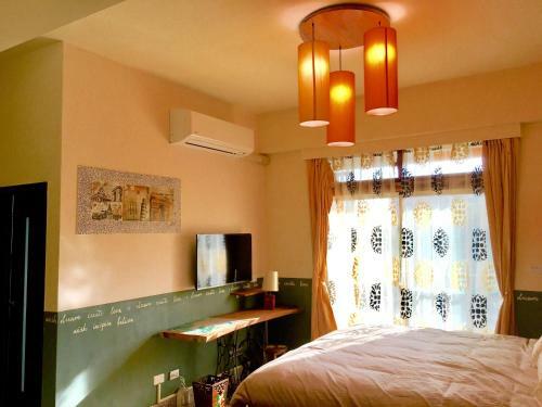 Home & Teak Homestay