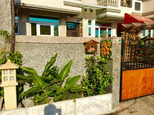 Home & Teak Homestay