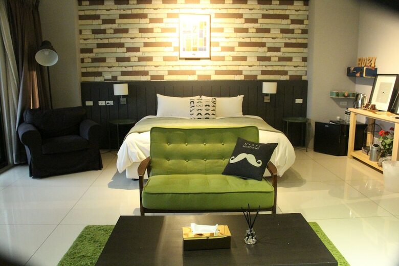 Hostal Huzi Room