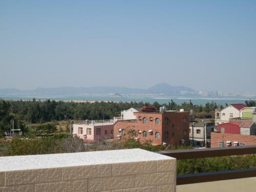 Yi Jia Men