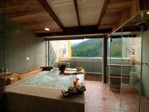 Lodge Grand Orchid Resort Villa
