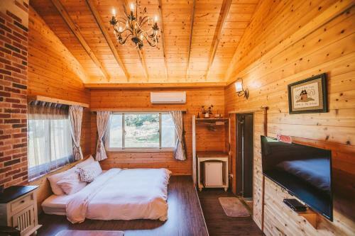 Lodge Olive-tree Village