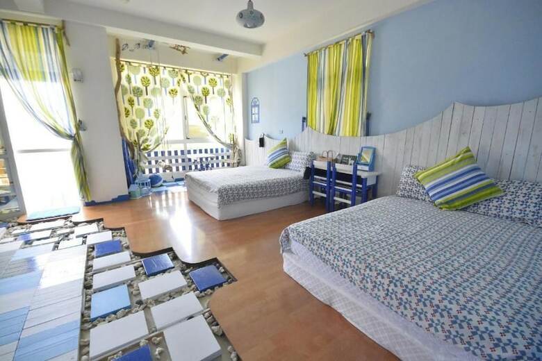 Hotel Happiness Factory