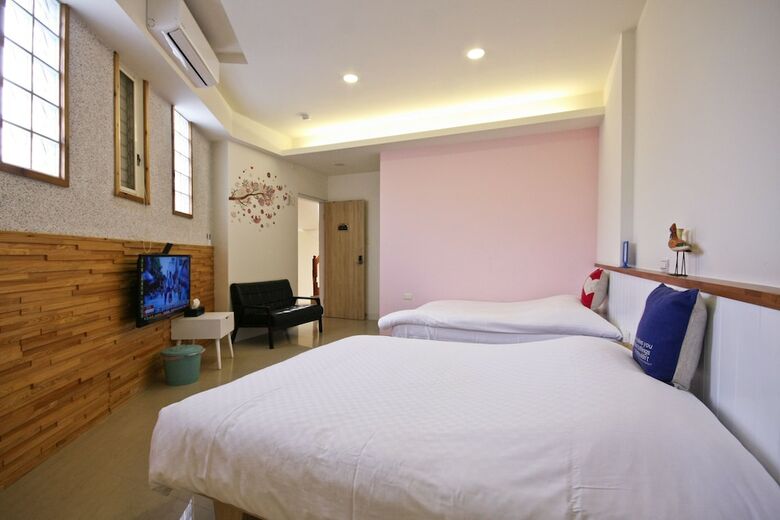 Hotel Q House