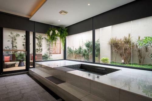 Shu Jia Motel