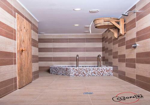 Rock-hotel Cleopatra