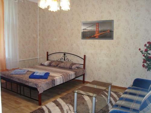 Apartment 2 Bed Rooms Near Aristokrat