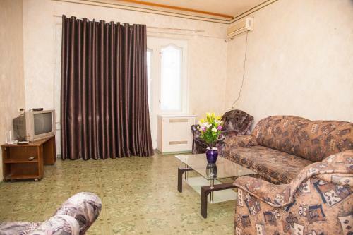 Apartamento 2rooms Standart Apt On Metallurgov 3/34