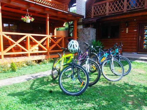 Lodge Guest House Family Green