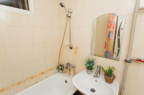 Apartamento Flaton Kharkovskaya 1 Floor