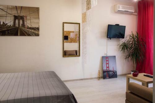 Apartment On Admiralskaya 21