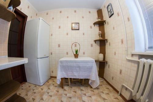 Apartamento 2 Room In Centre On Troitskaya 3 Floor