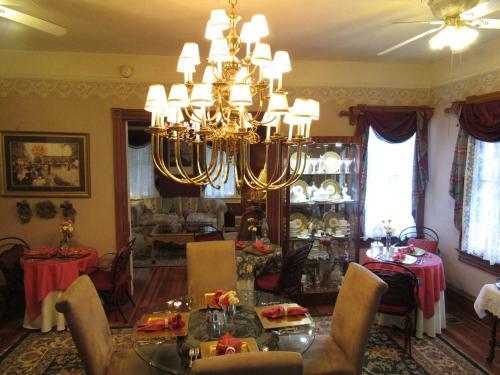 Bed & Breakfast Peace And Plenty Inn
