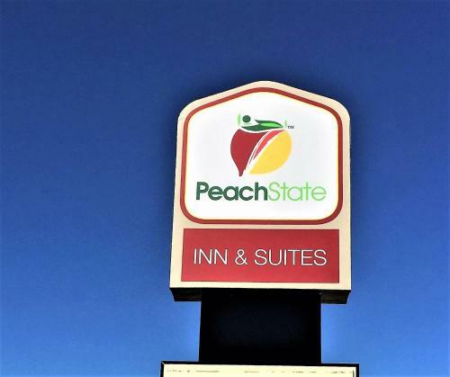 Motel Peach State Inn & Suites