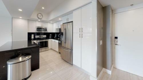 Apartamento Collins Condo #256742