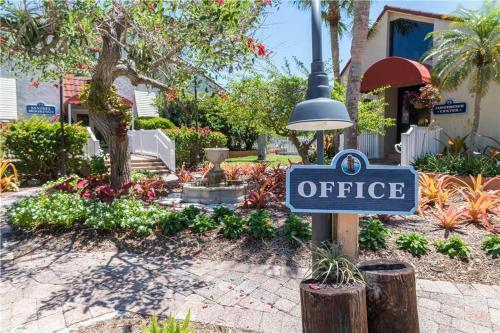 Apartamento East Gulf Condo #1621