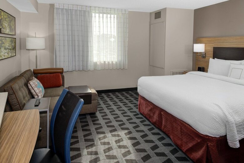 Hotel Towneplace Suites By Marriott Parkersburg