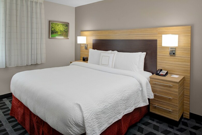 Hotel Towneplace Suites By Marriott Parkersburg