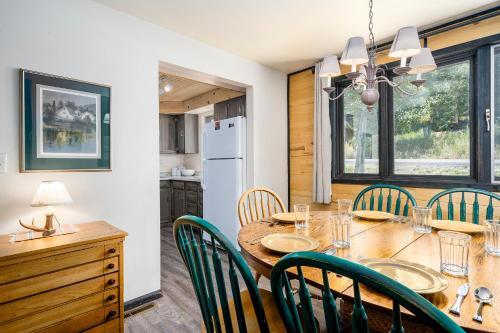 Herbage Townhomes E1