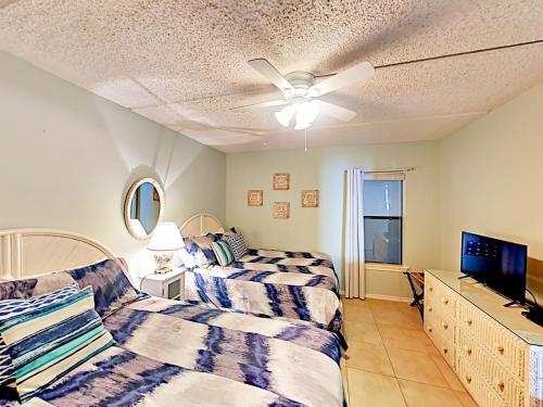 Apartamento 5570 Gulf Blvd Condo