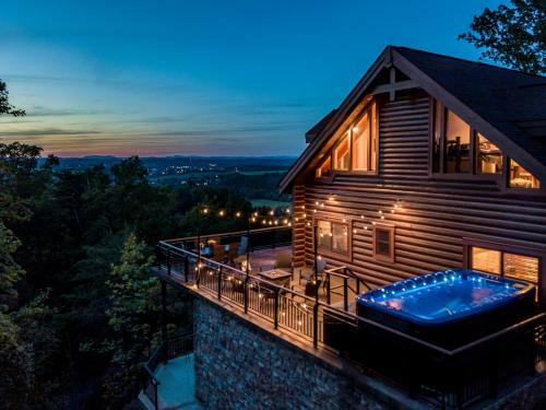 Tanglewood Mountain Lodge Home