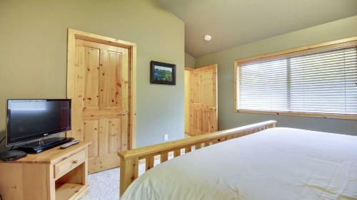 Topflite 14 Four-bedroom Home