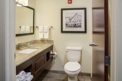 Hotel Cobblestone Inn And Suites - Ashland
