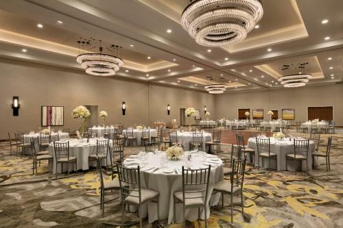 Hotel Embassy Suites By Hilton Berkeley Heights