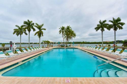 Apartamentos Palm Bay Club By Beachside Management