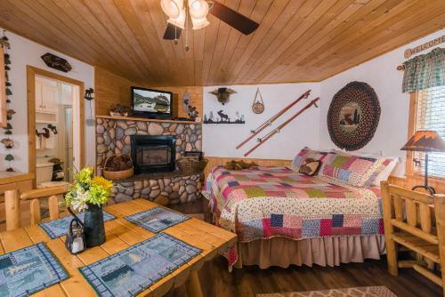 Bed & Breakfast Fireside Lodge